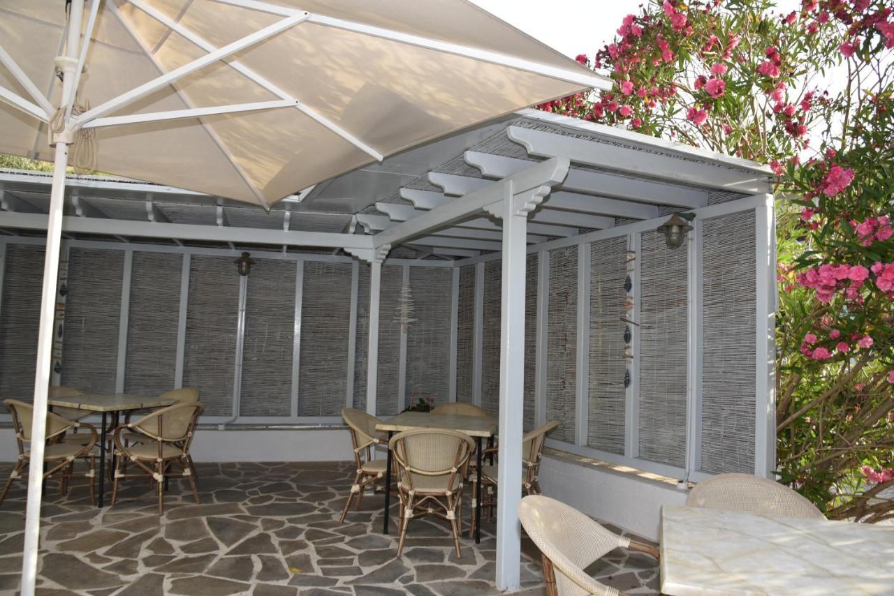 Cavo D'Oro Hotel Batsi  Exterior photo