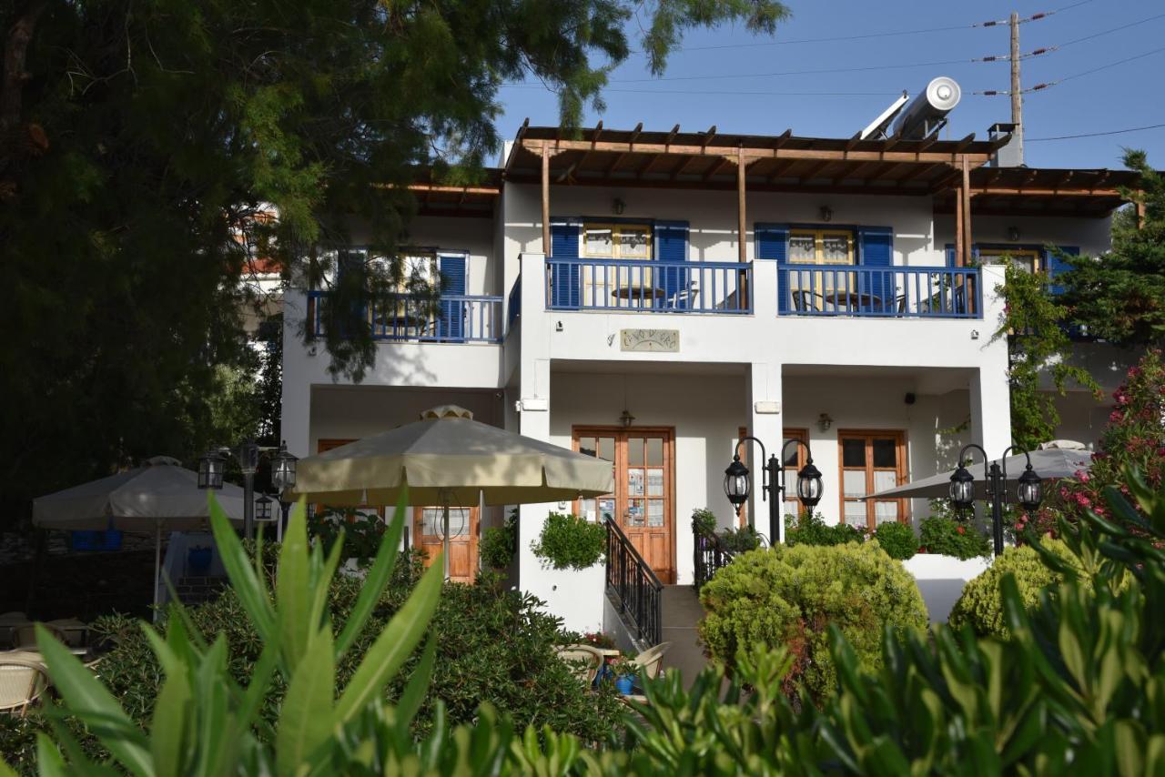 Cavo D'Oro Hotel Batsi  Exterior photo